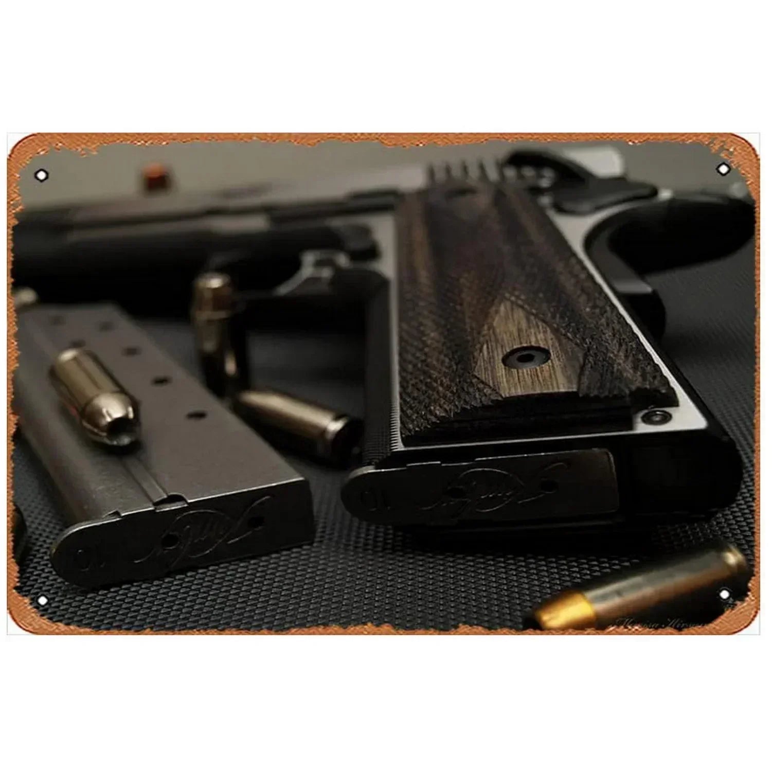 2D Metal Decor Exquisitely Designed Pisto Embodying Military Sophistication, T