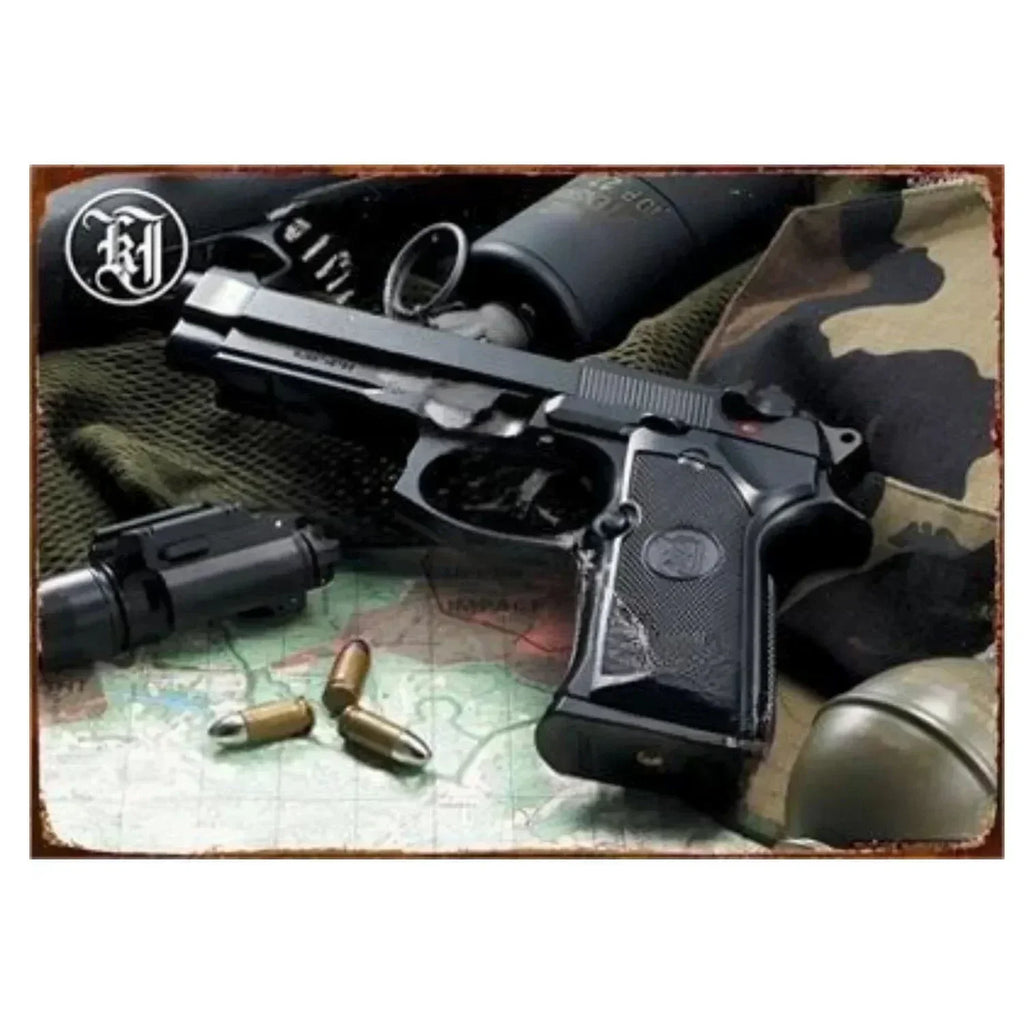 2D Metal Decor Exquisitely Designed Pisto Embodying Military Sophistication, T