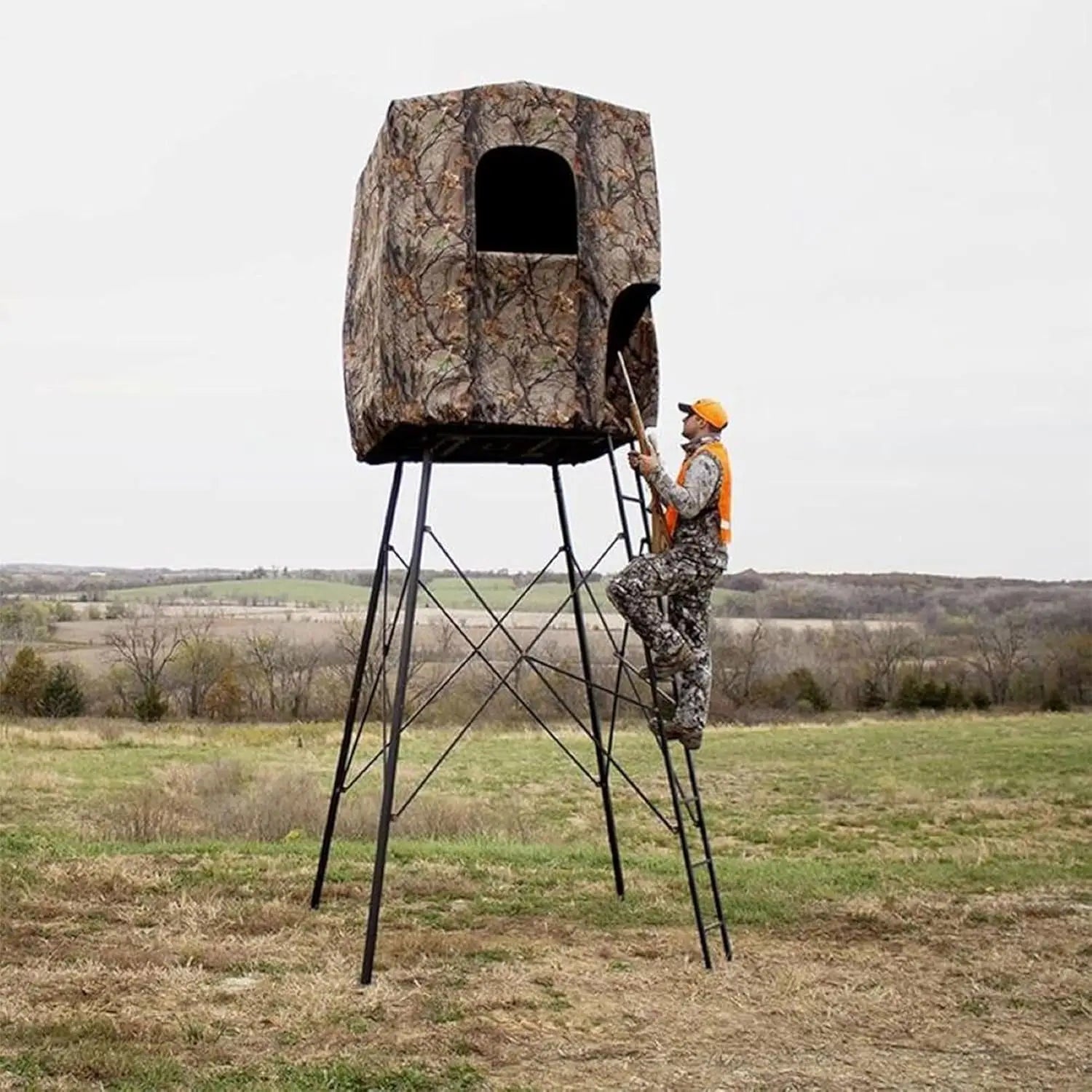 7' Tall Quad Pod Hunting Blind with 4 Zippered Windows -